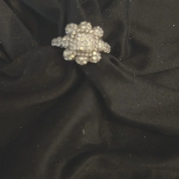 Judith Ripka CZ Silver 925 Ring Size 6 - Picture 1 of 4